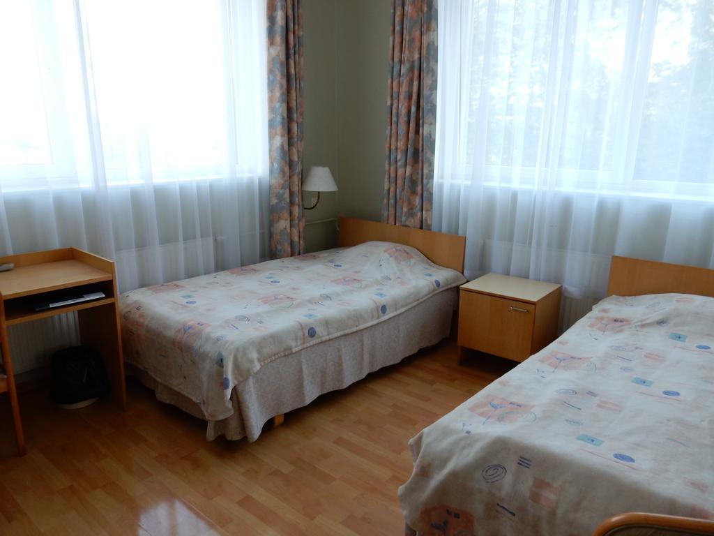 Tatari 53 Hotel Таллин Экстерьер фото