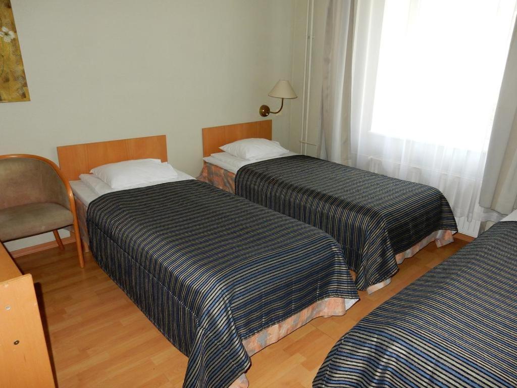 Tatari 53 Hotel Таллин Экстерьер фото